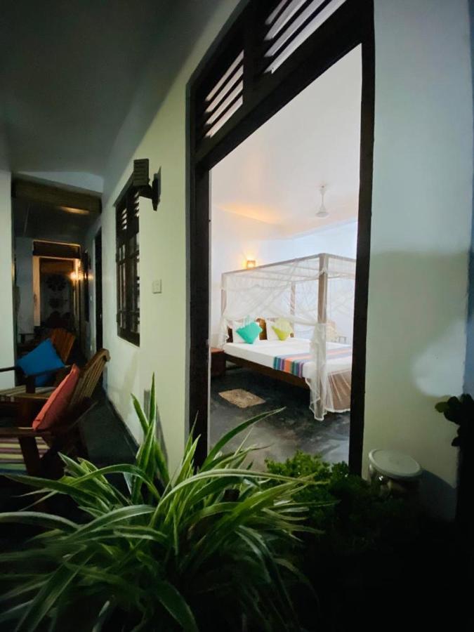 Hotel Coconut Grove - Midigama-Est Extérieur photo