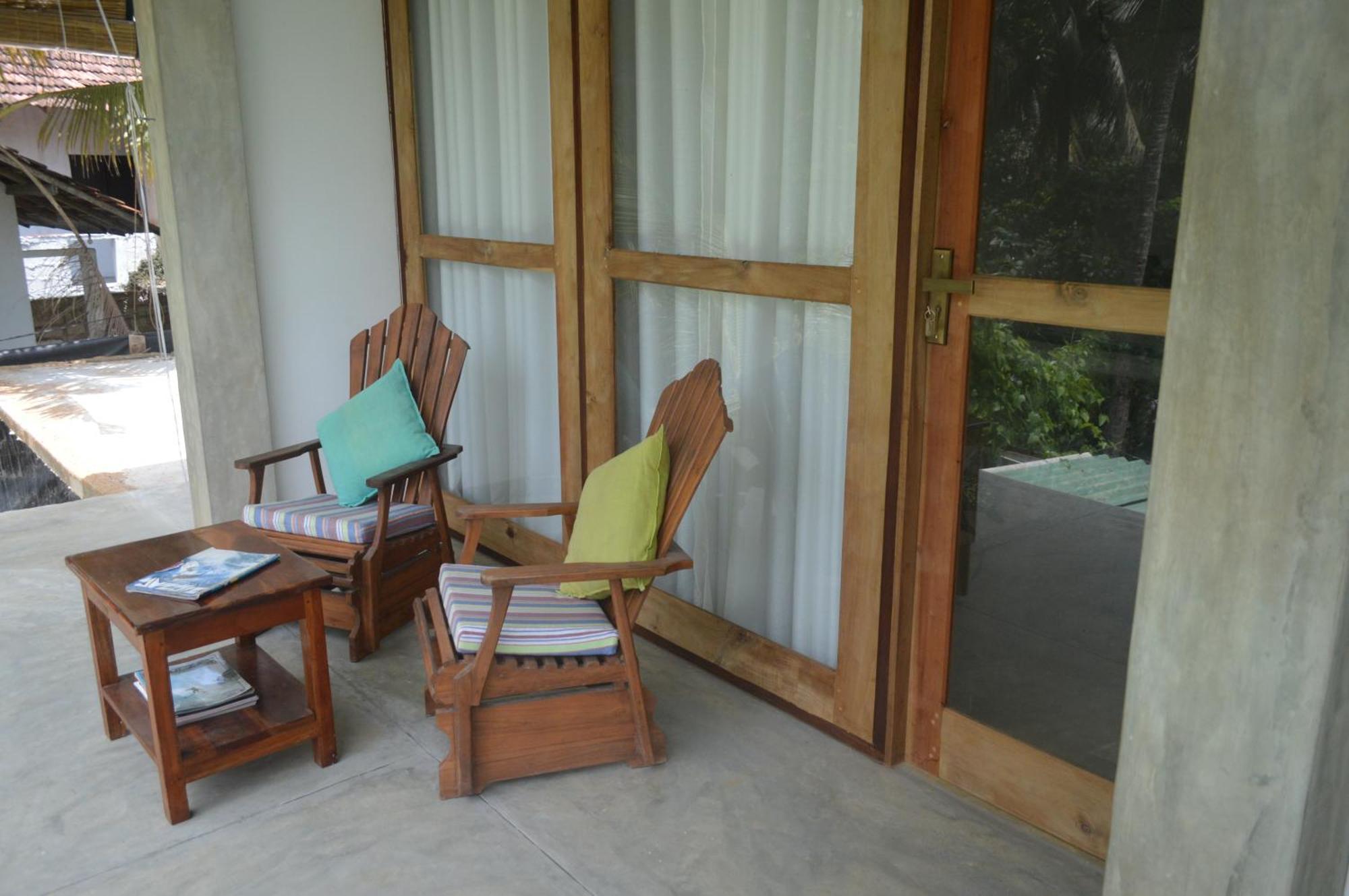 Hotel Coconut Grove - Midigama-Est Extérieur photo