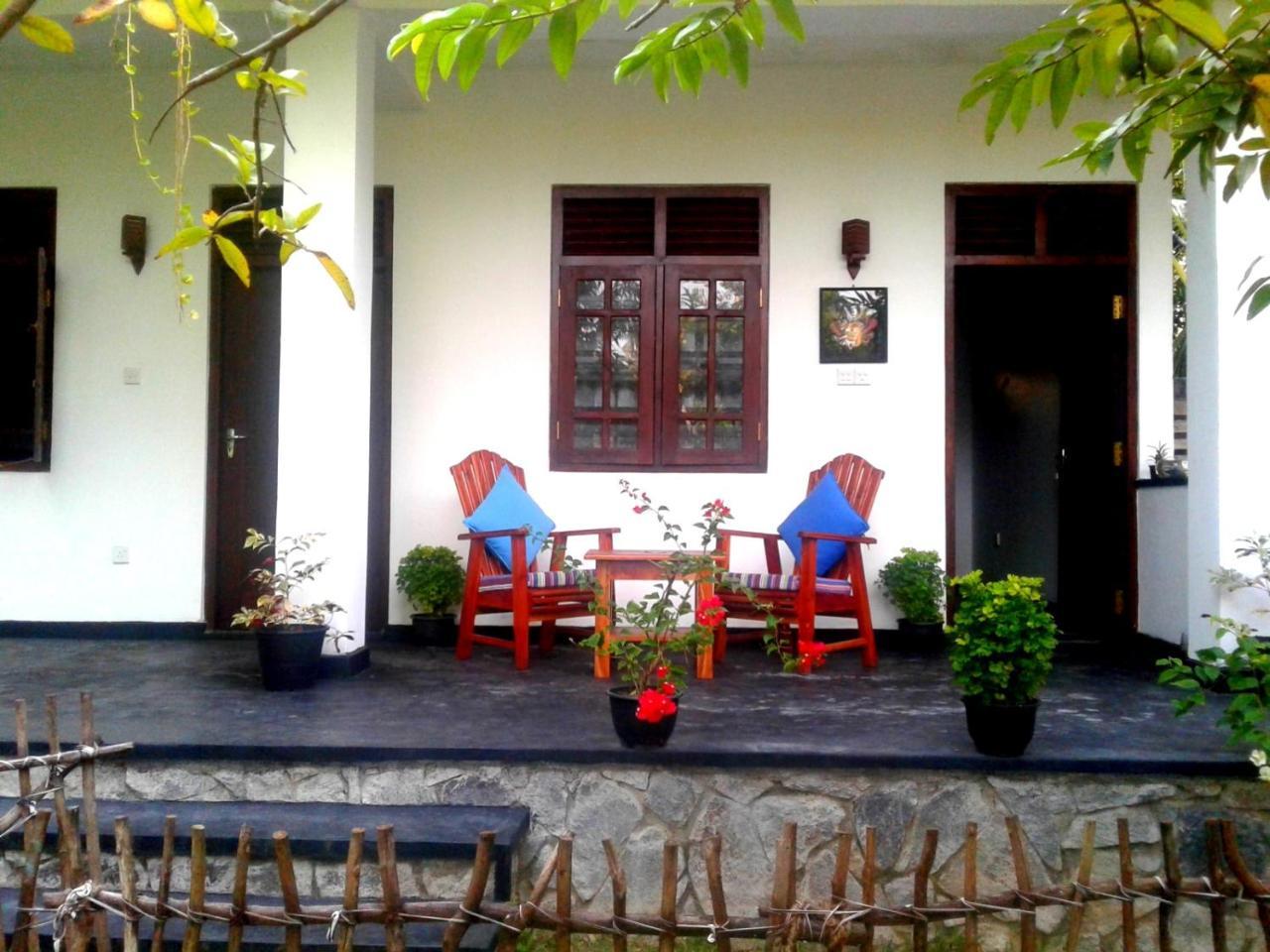 Hotel Coconut Grove - Midigama-Est Extérieur photo
